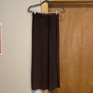 Brown midi skirt with leg slit